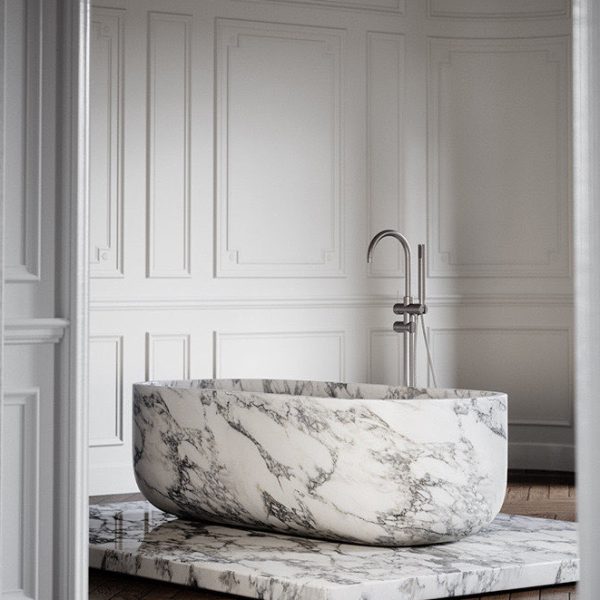 Freestanding Daen Bend Muse Arabescato Marble Bath 1700mm, minimalist Japanese design with intricate marble patterns in grey, black, and caramel tones.