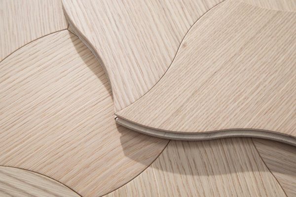 Close-up of the Poly Cube Oak floorboard pattern, featuring oak in a cube-inspired design.