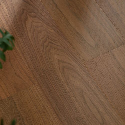 Chestnut Noir Floorboard showcasing rich dark walnut tones and elegant grain patterns